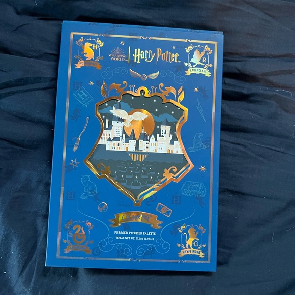 Colourpop Harry Potter Palette - Picture 2 of 3